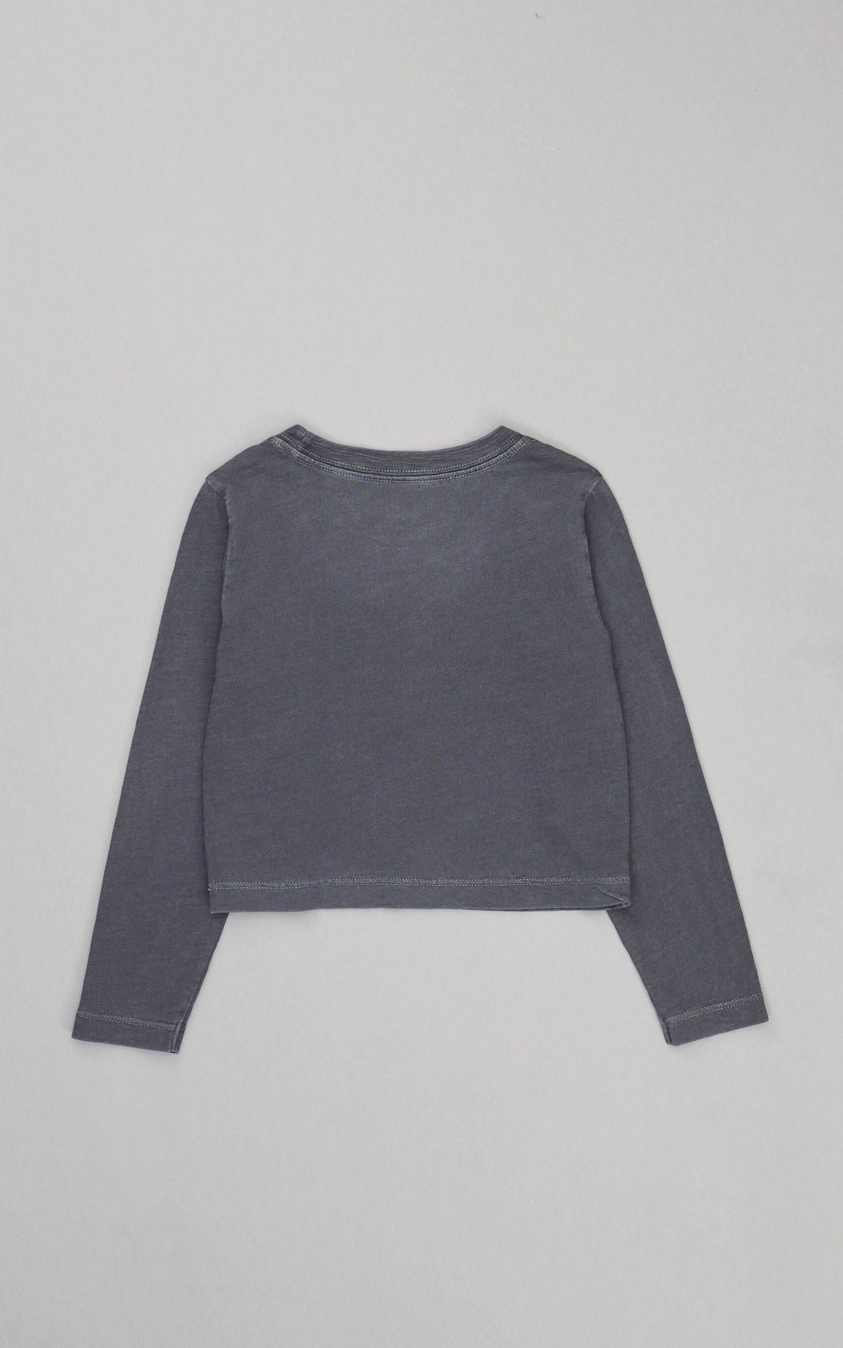 Remera Negro Vintage