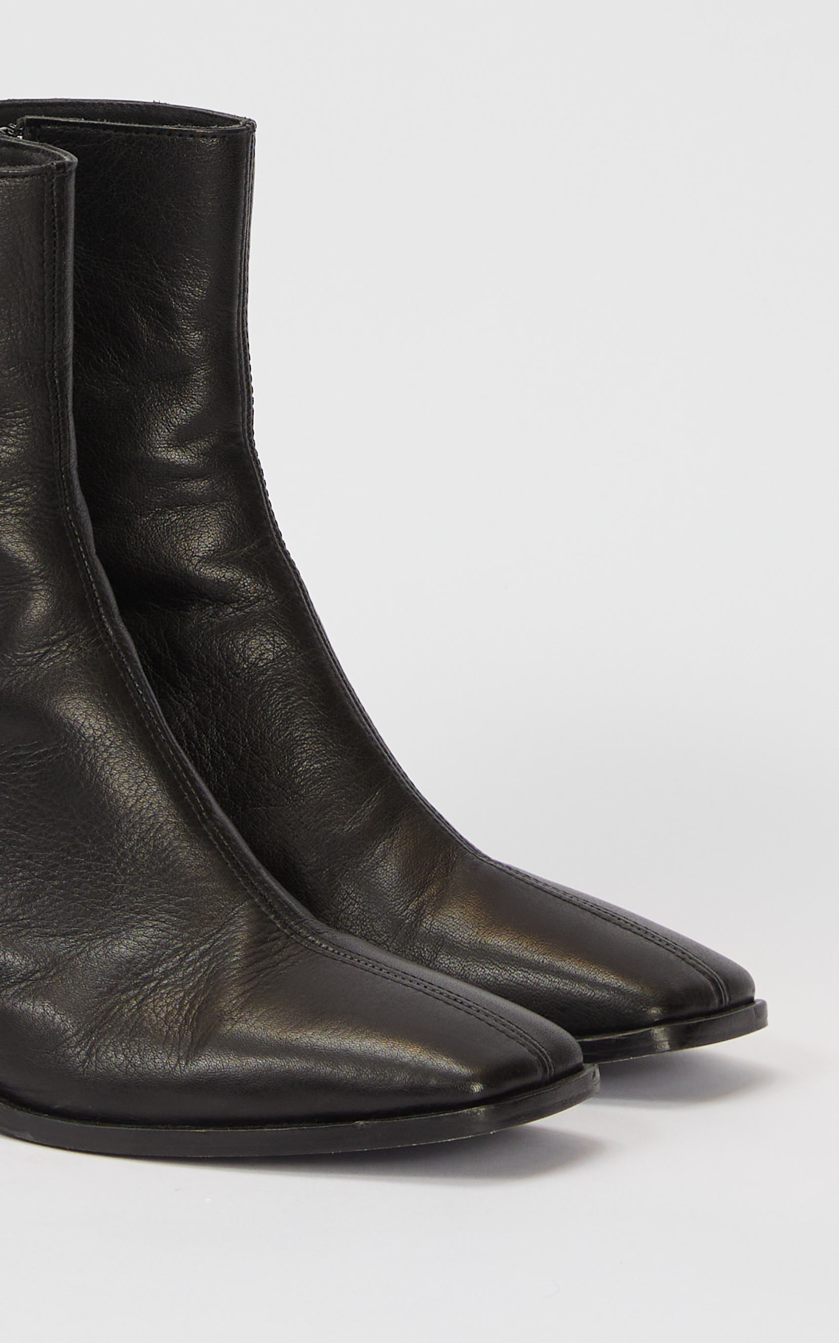 Bota Negro