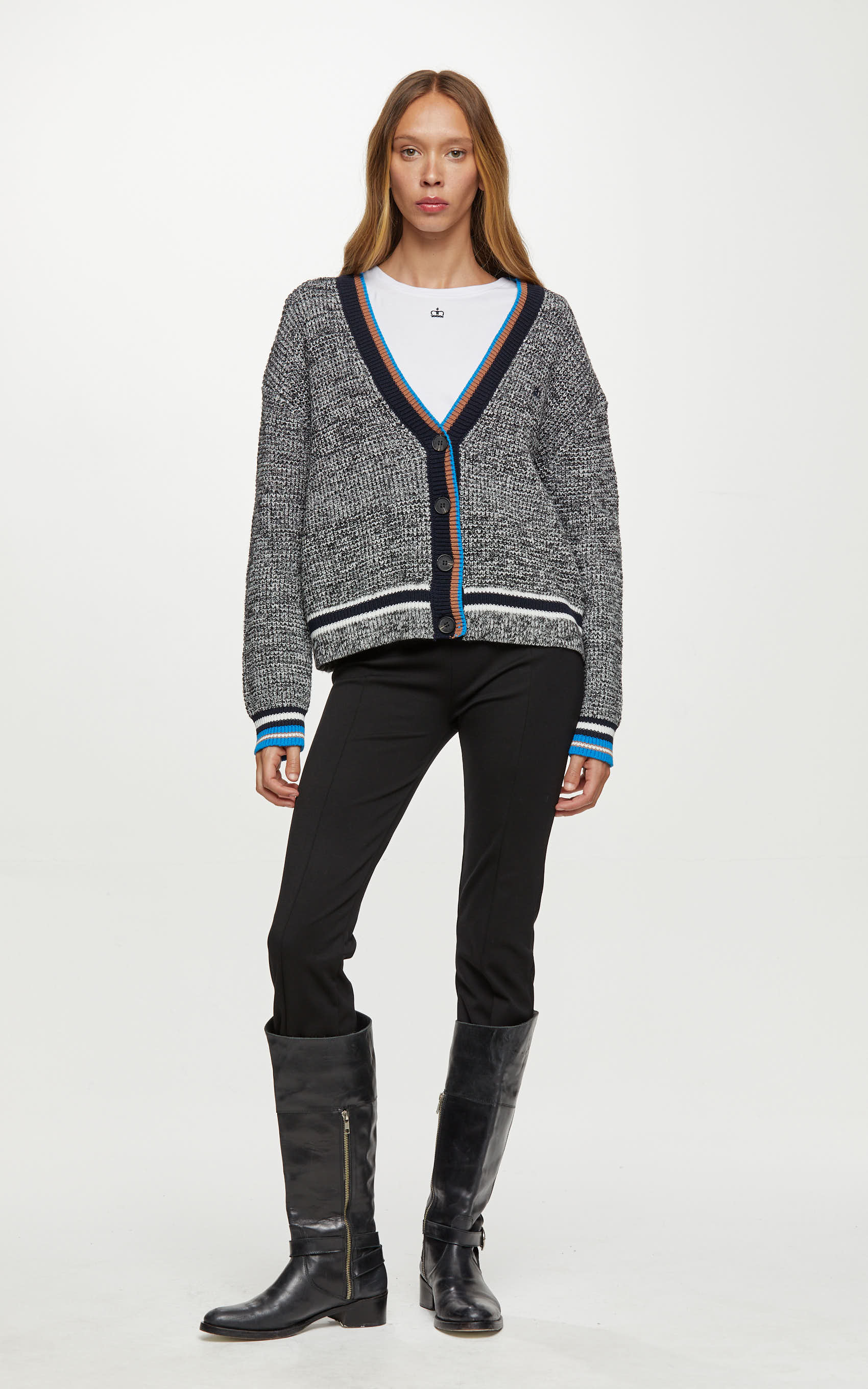 Cardigan Off White Y Negro