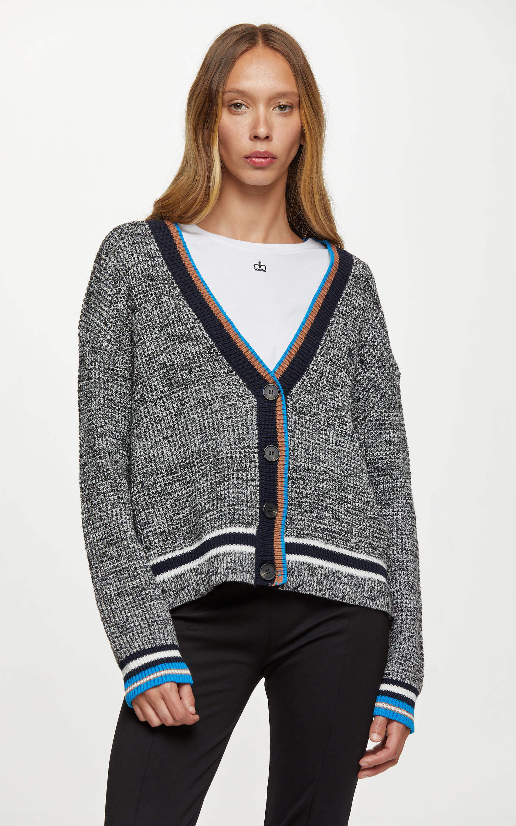 Cardigan Off White Y Negro