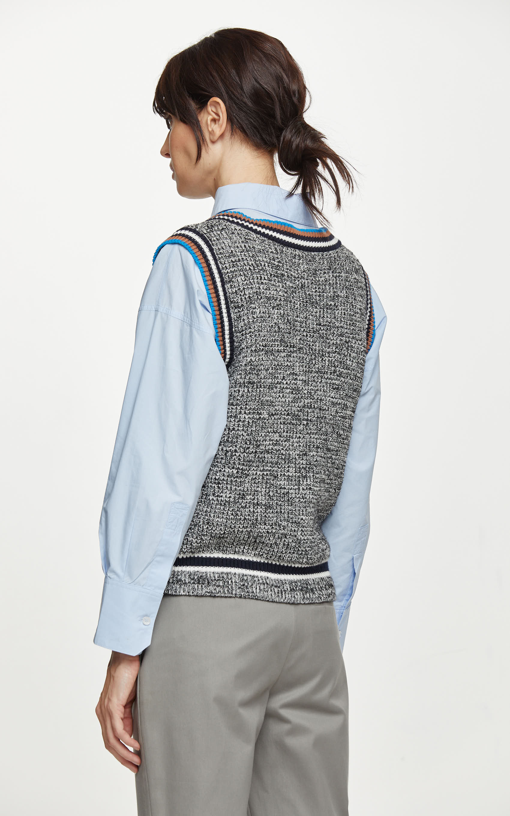 Chaleco Off White Y Negro