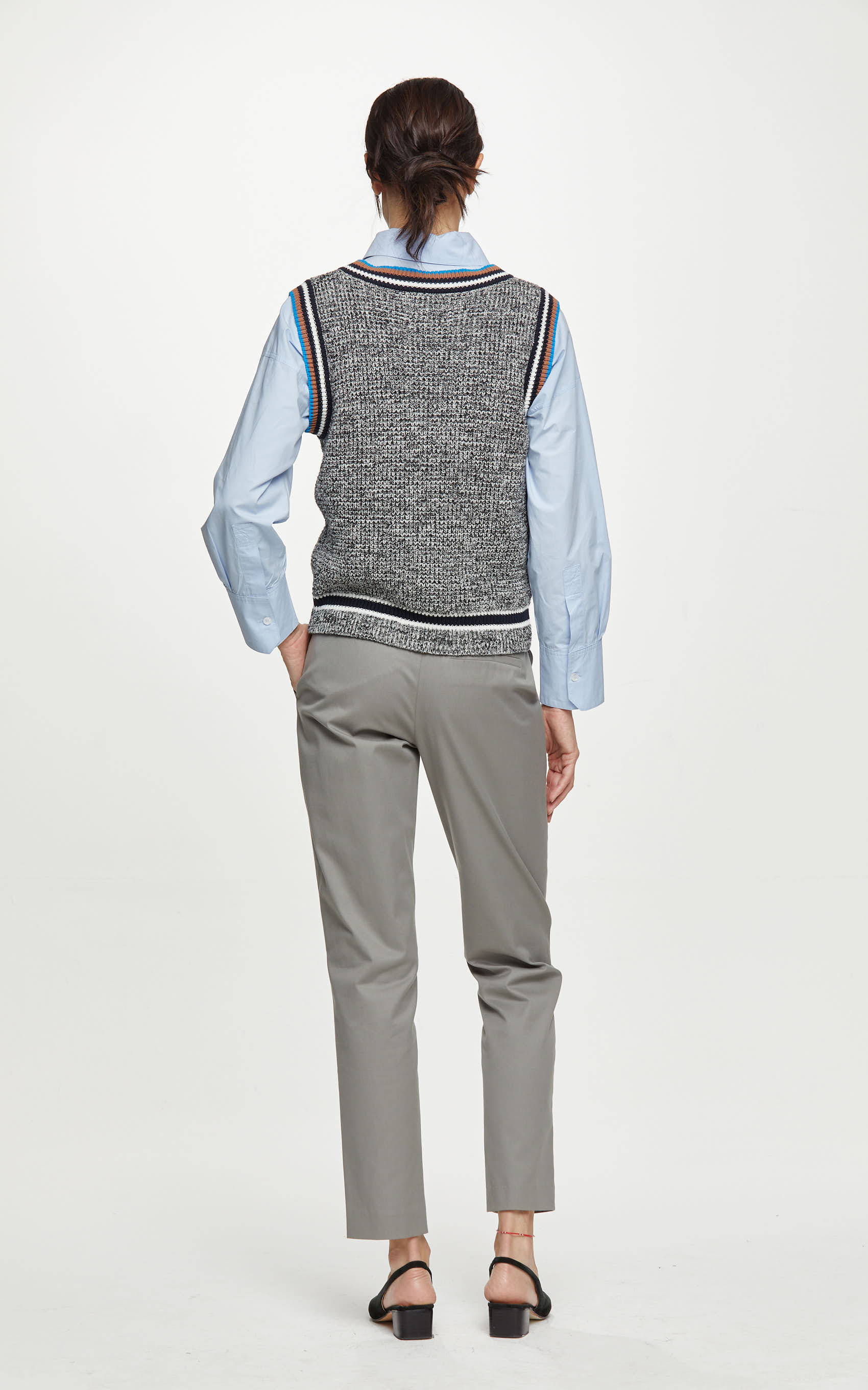 Chaleco Off White Y Negro