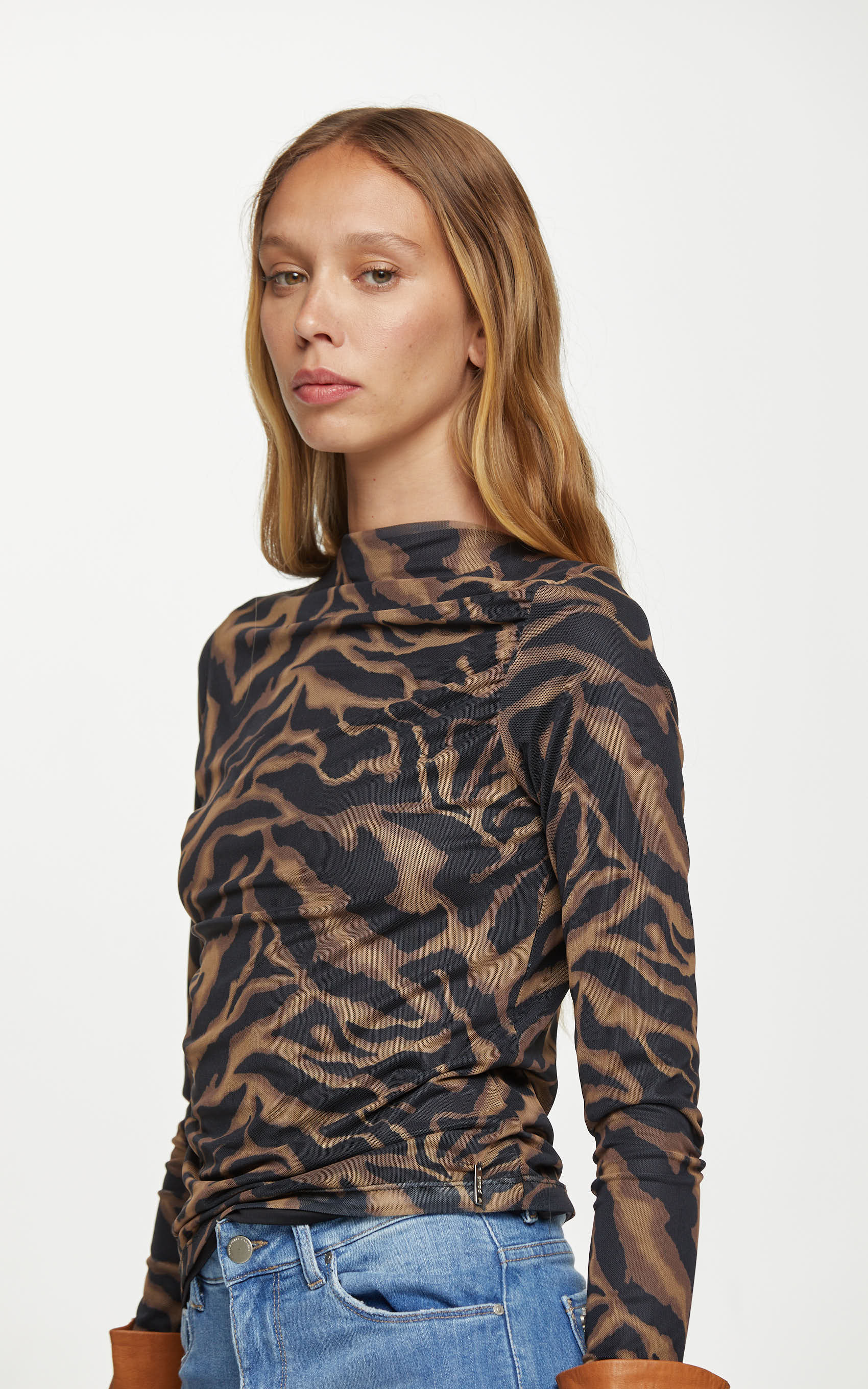 Remera Negro