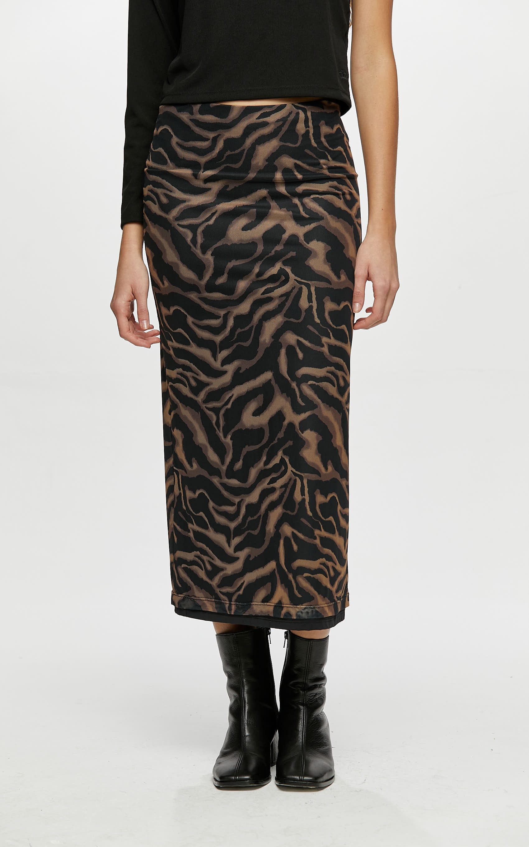 Pollera Negro