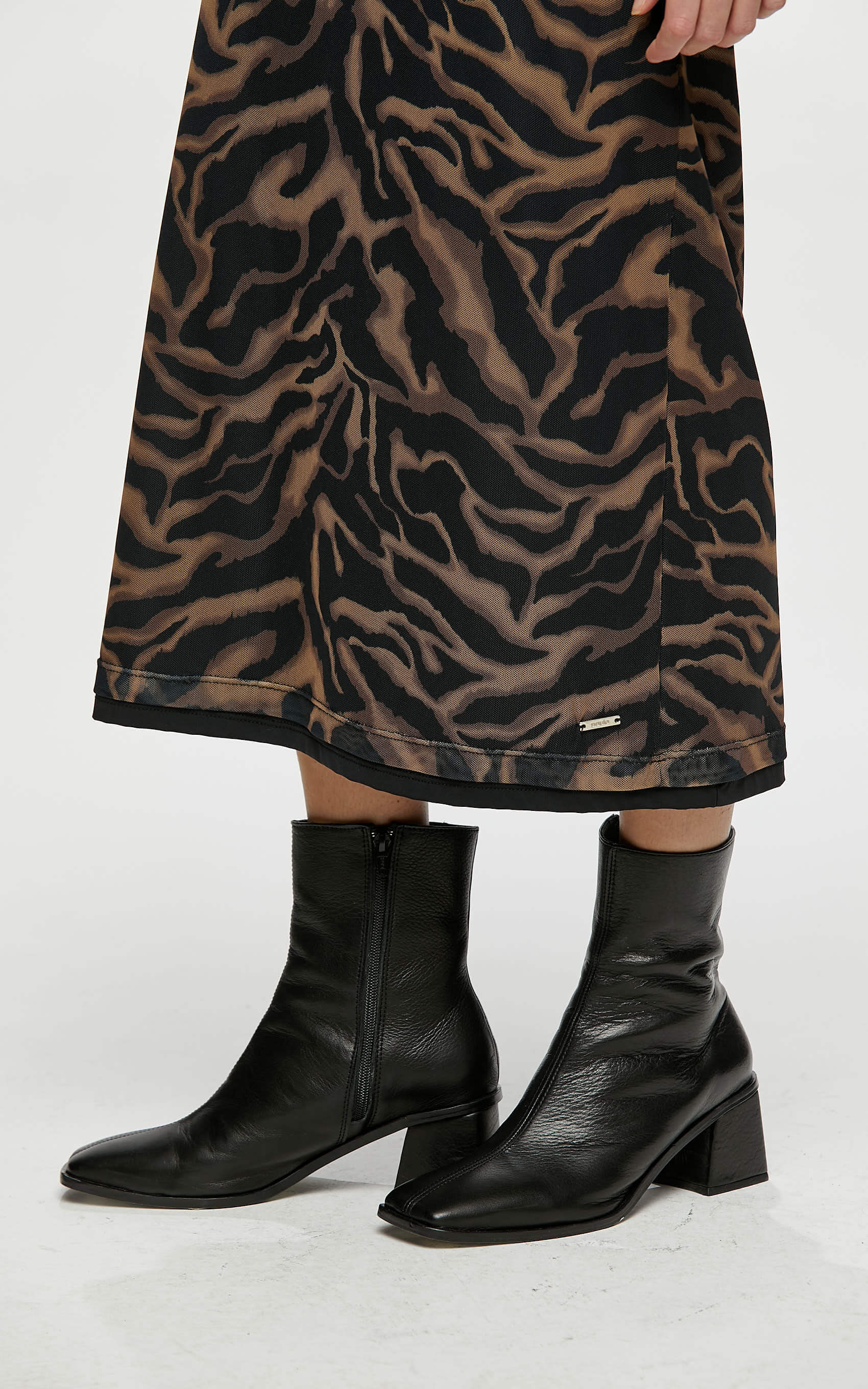 Pollera Negro