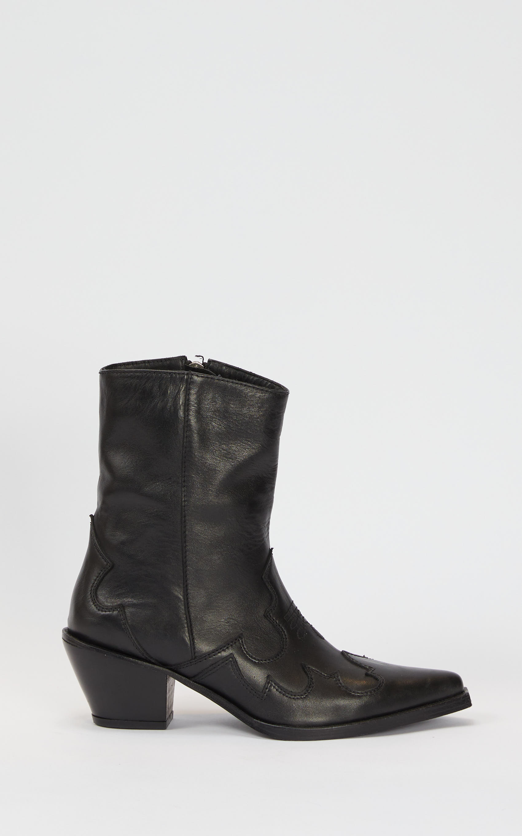 Bota Negro