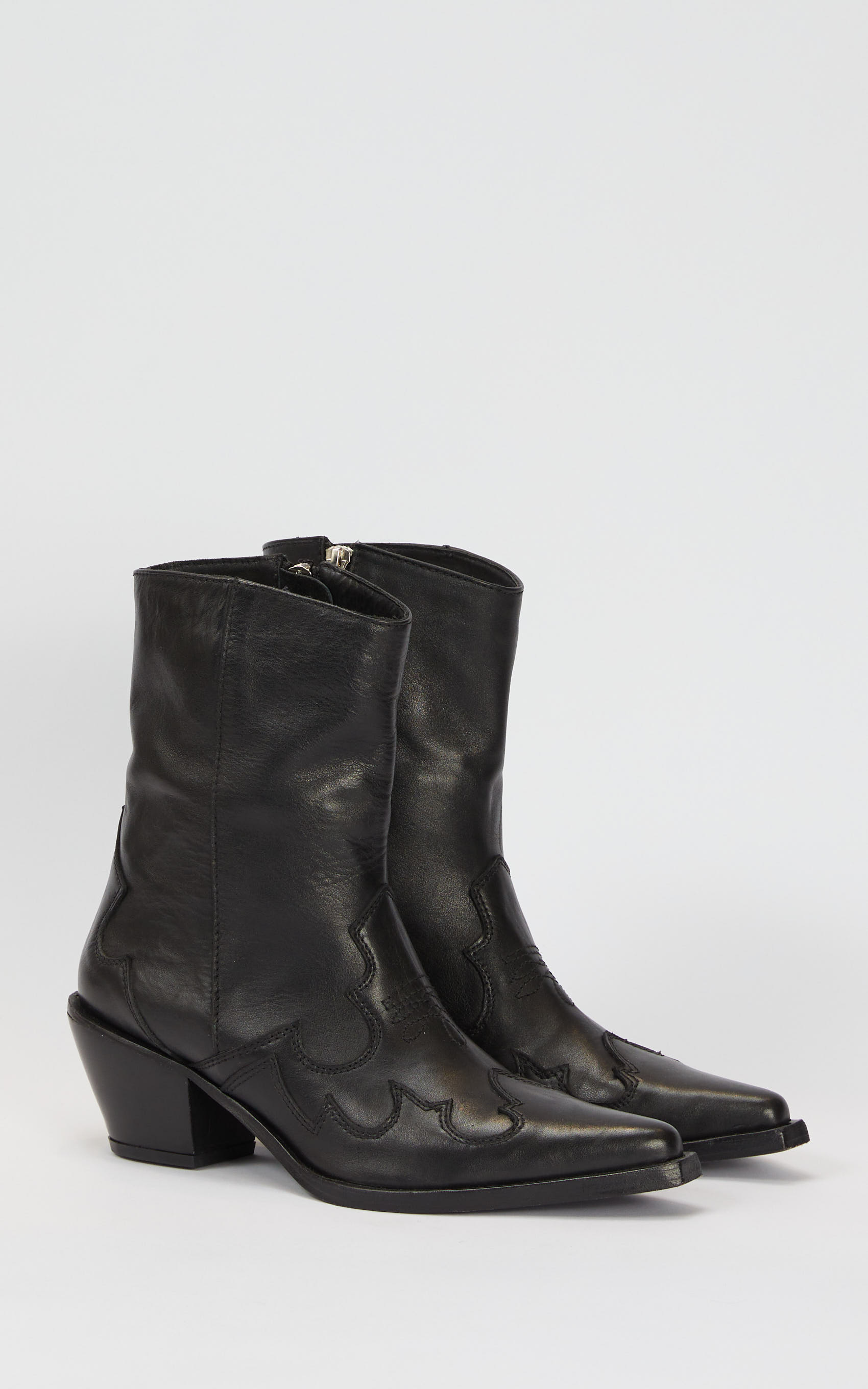 Bota Negro
