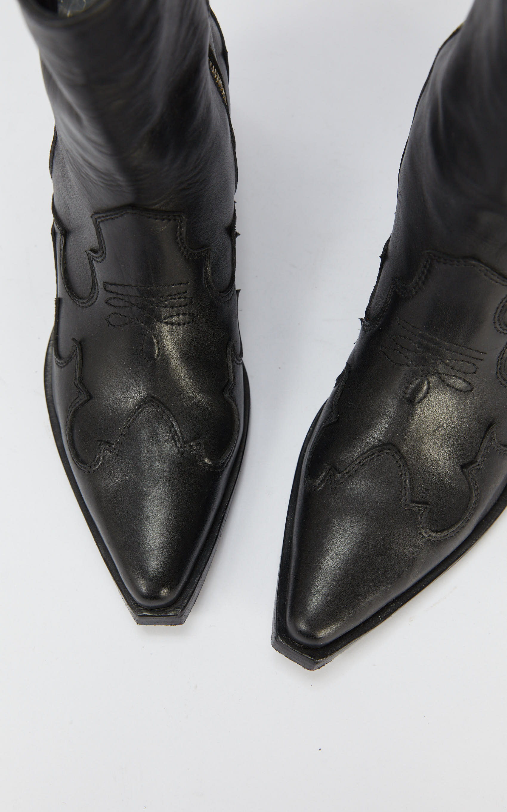 Bota Negro