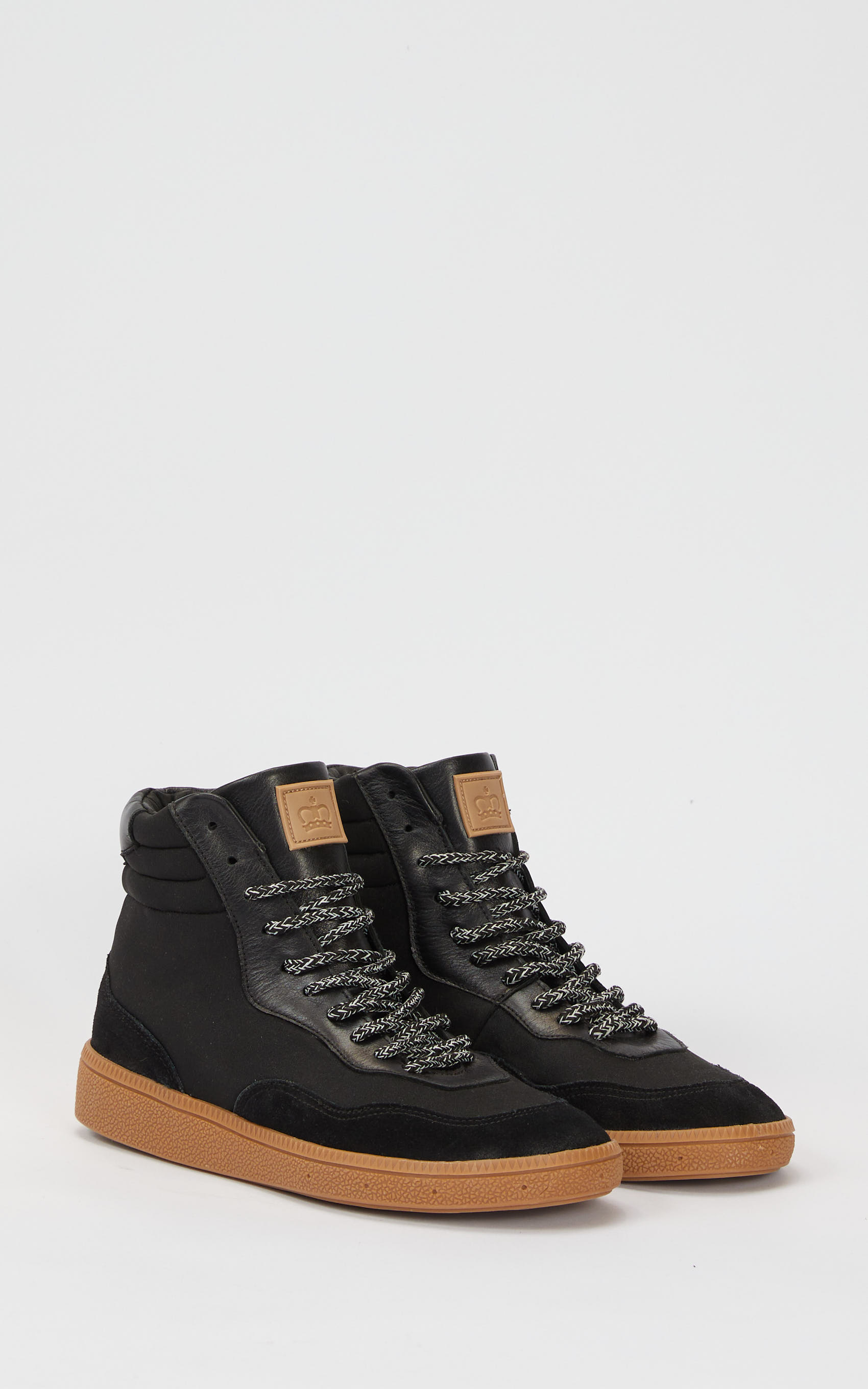Zapatilla Negro