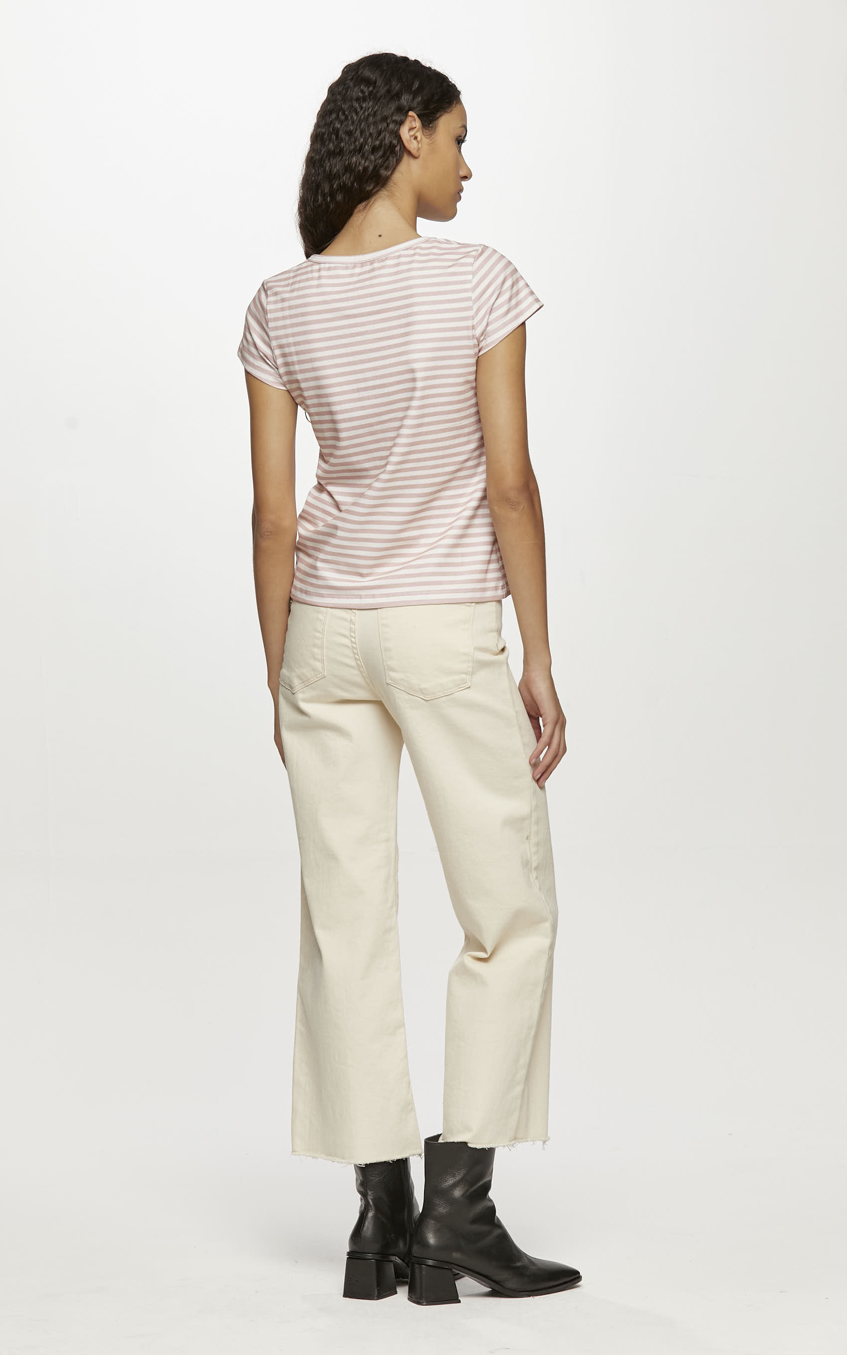 Remera Off white