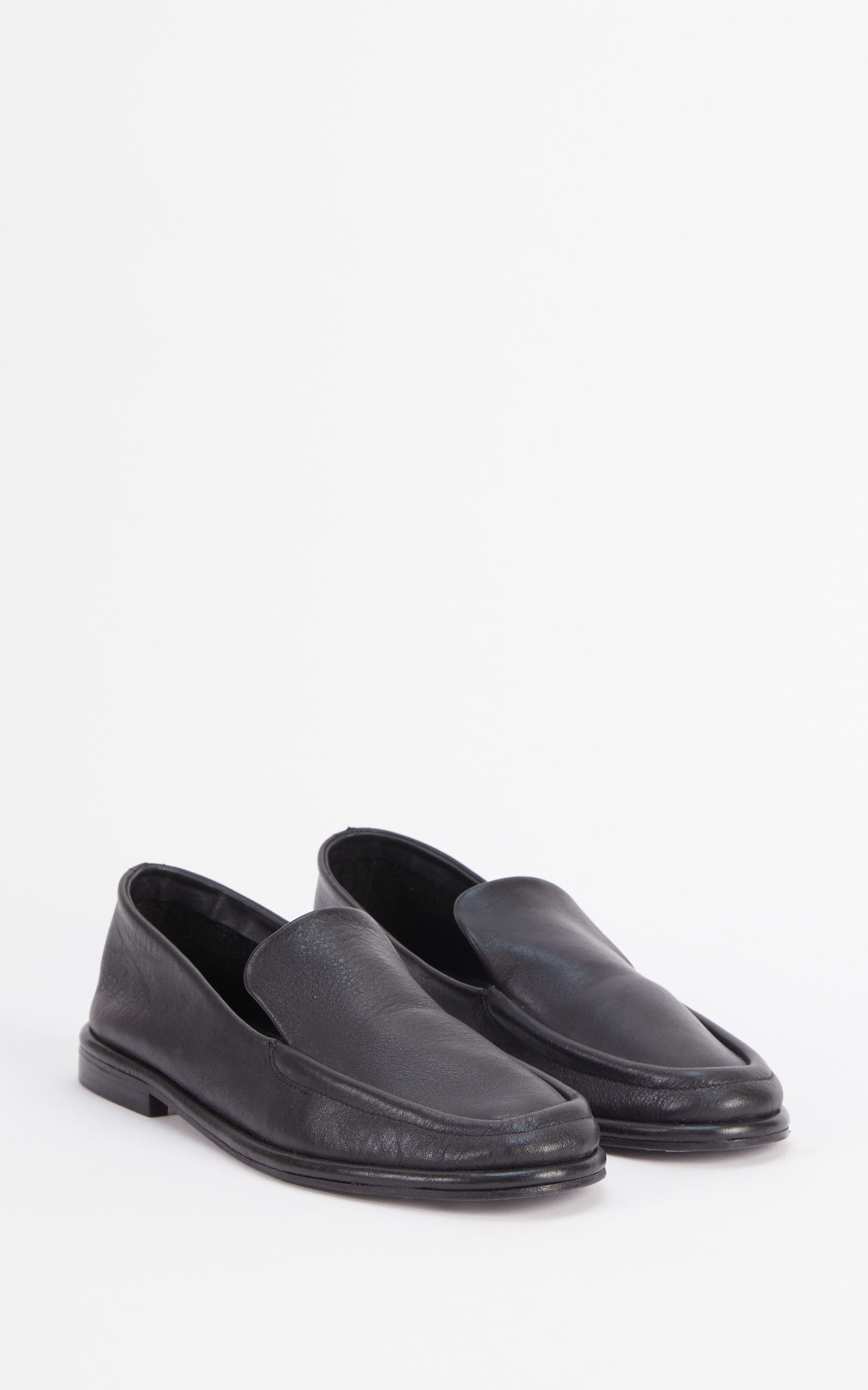 Mocasin Negro