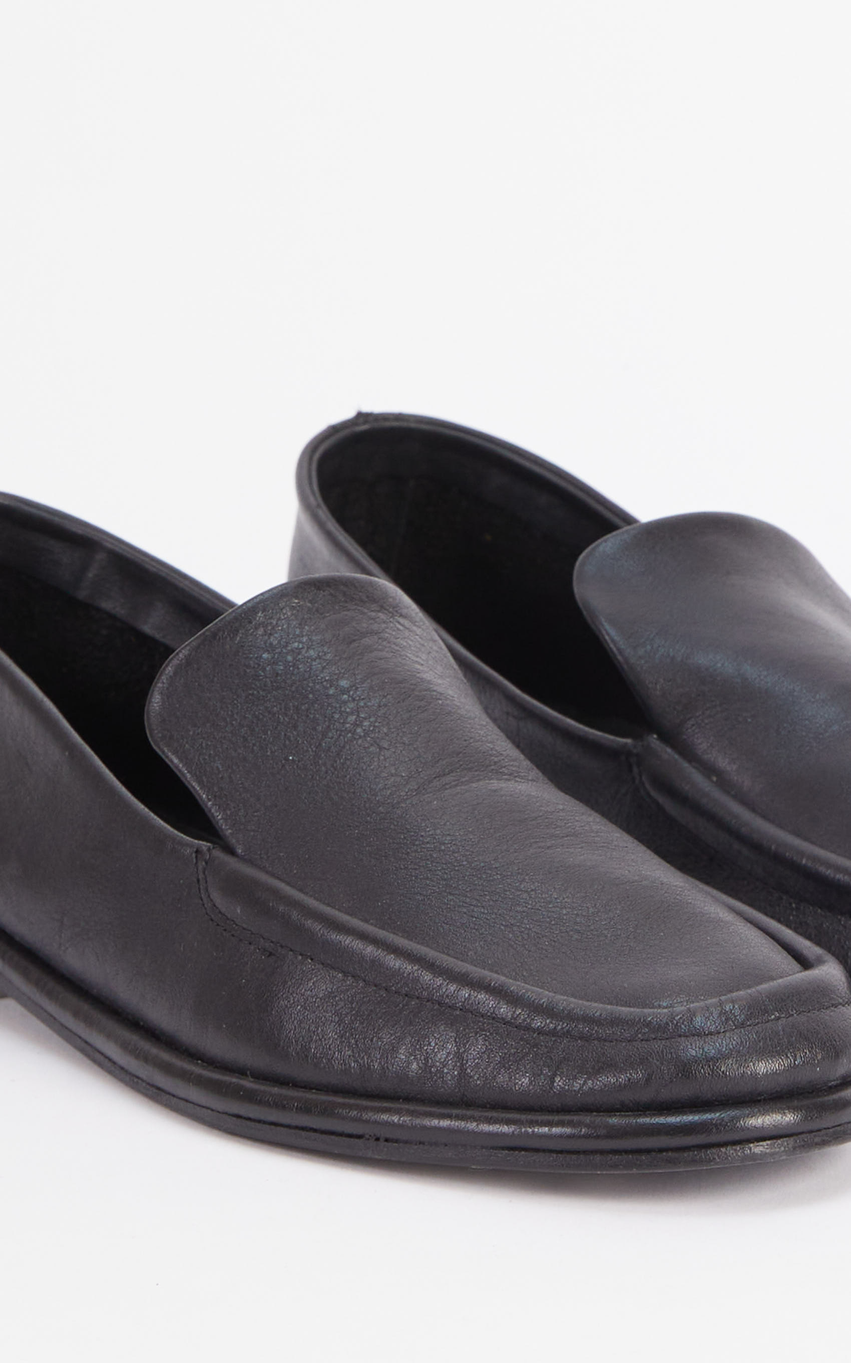 Mocasin Negro