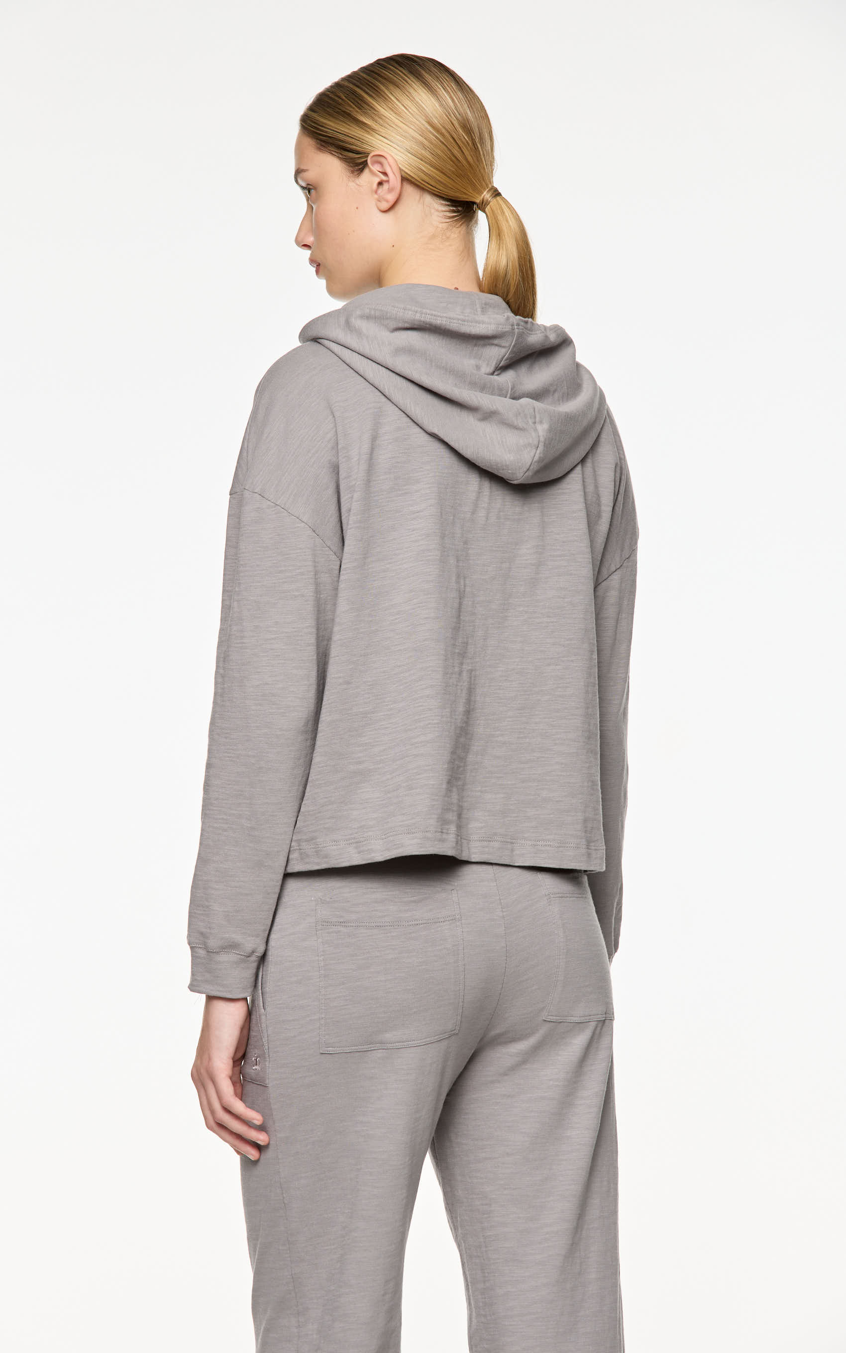 Buzo Gris