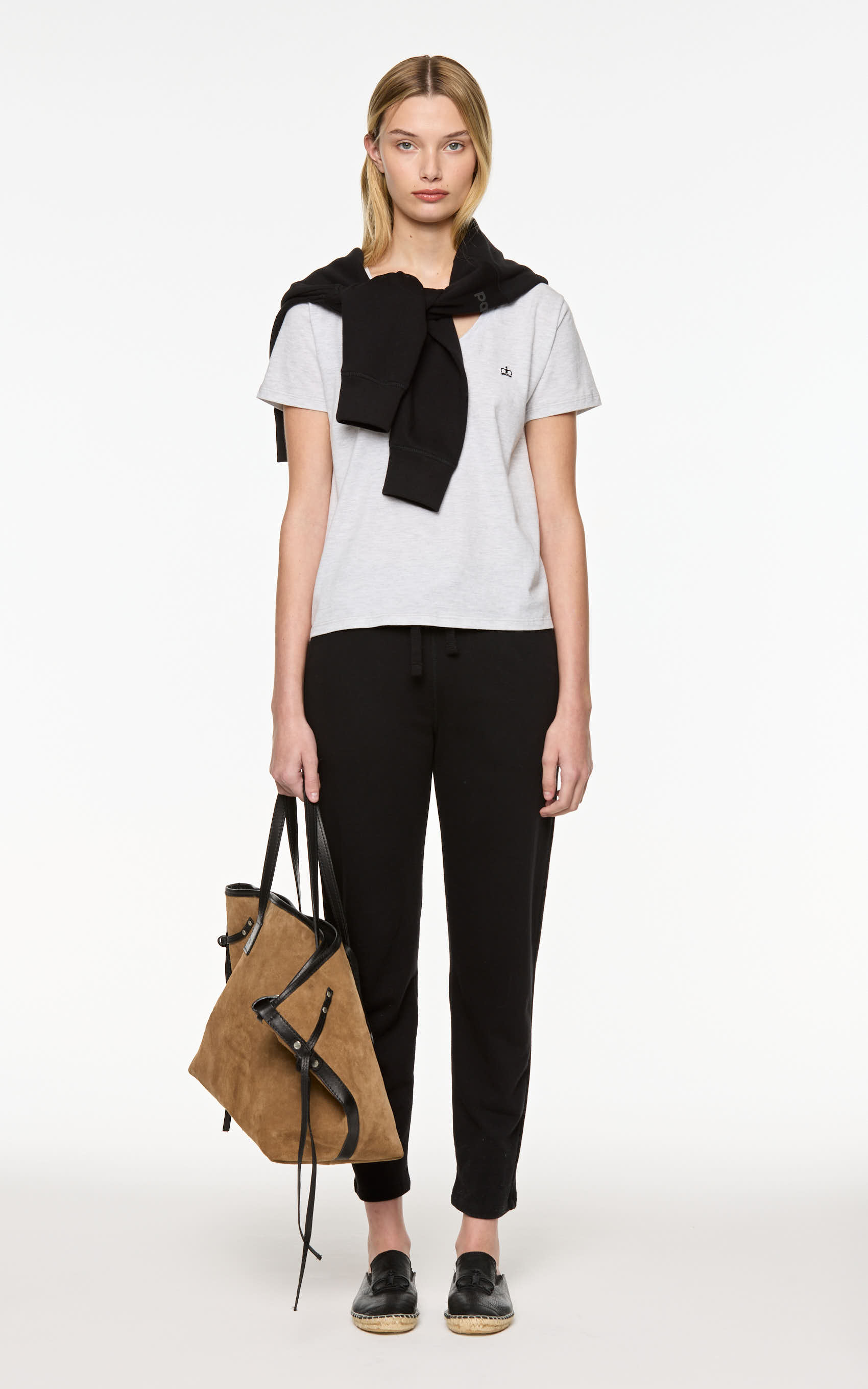 Remera Gris