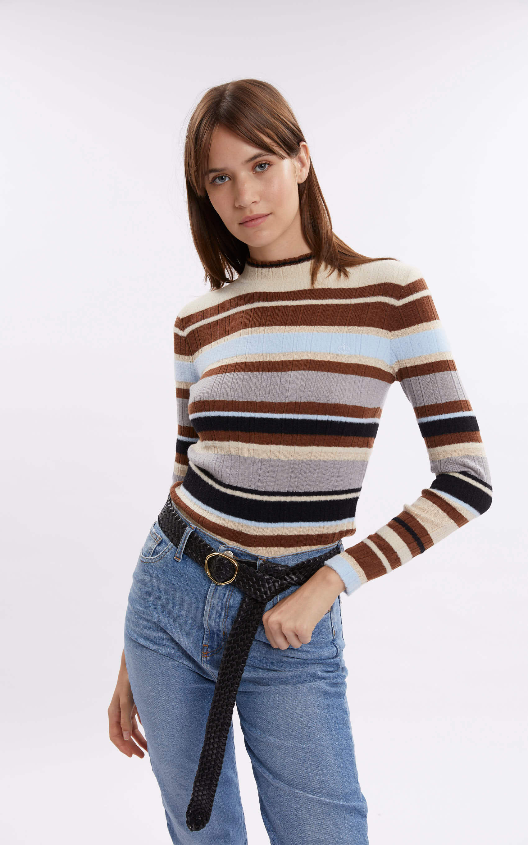 paula_sweater-cameron-rayado_35-27-2023__picture-87453