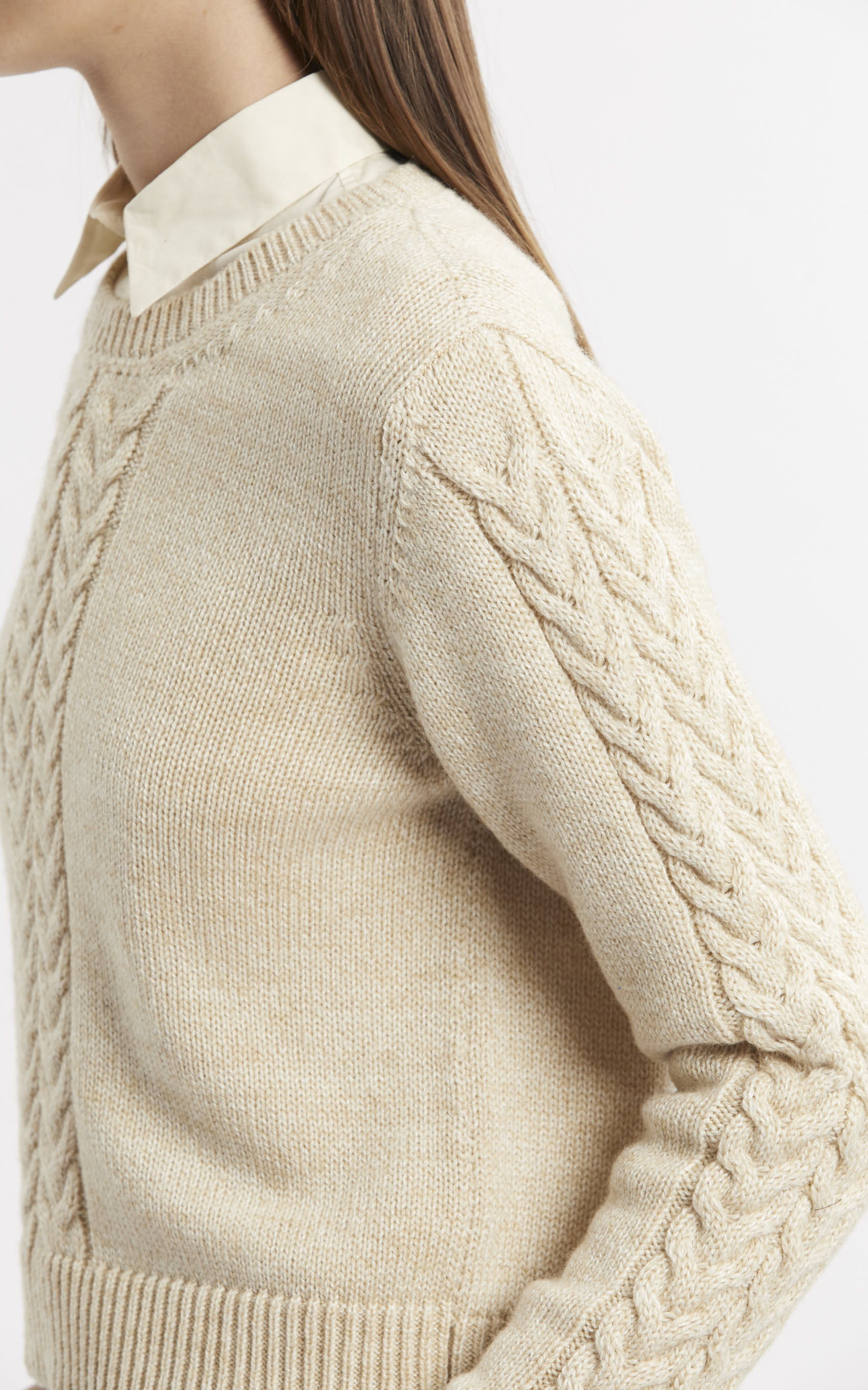 paula_sweater-lenny_13-23-2023__picture-89294